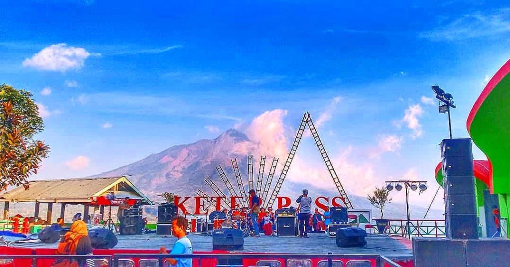 ketep pass gunung merapi magelang