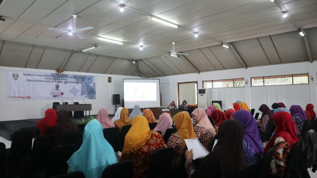 seminar paradigma baru pendidikan