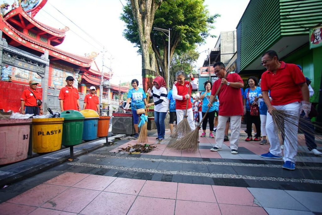 resik-resik kota jumat bersih