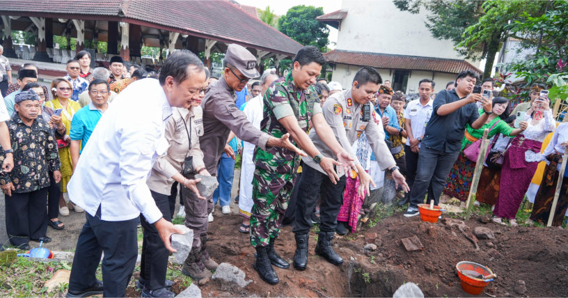 Potret Indah Toleransi, Pura Pertama Dibangun di Alun-alun Kota Magelang 04